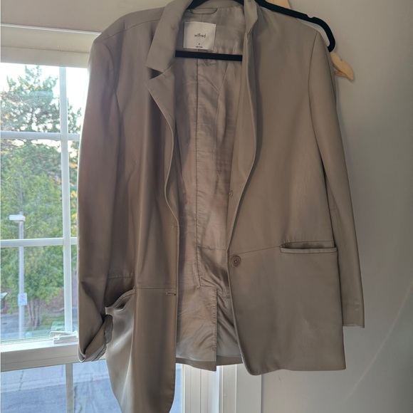 Wilfred Classic Beige Blazer - Picture 2 of 5